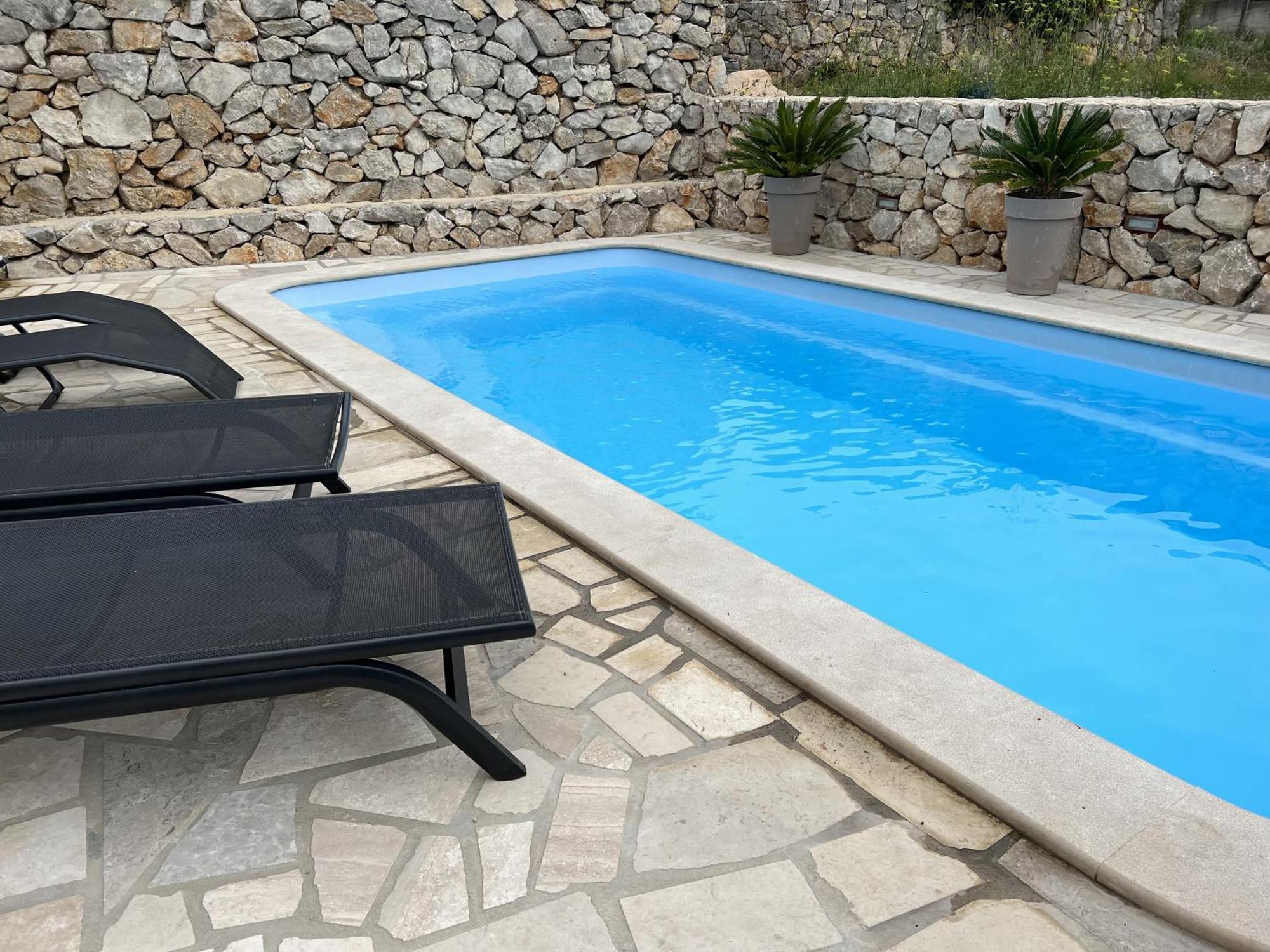 With Pool In Apartment *