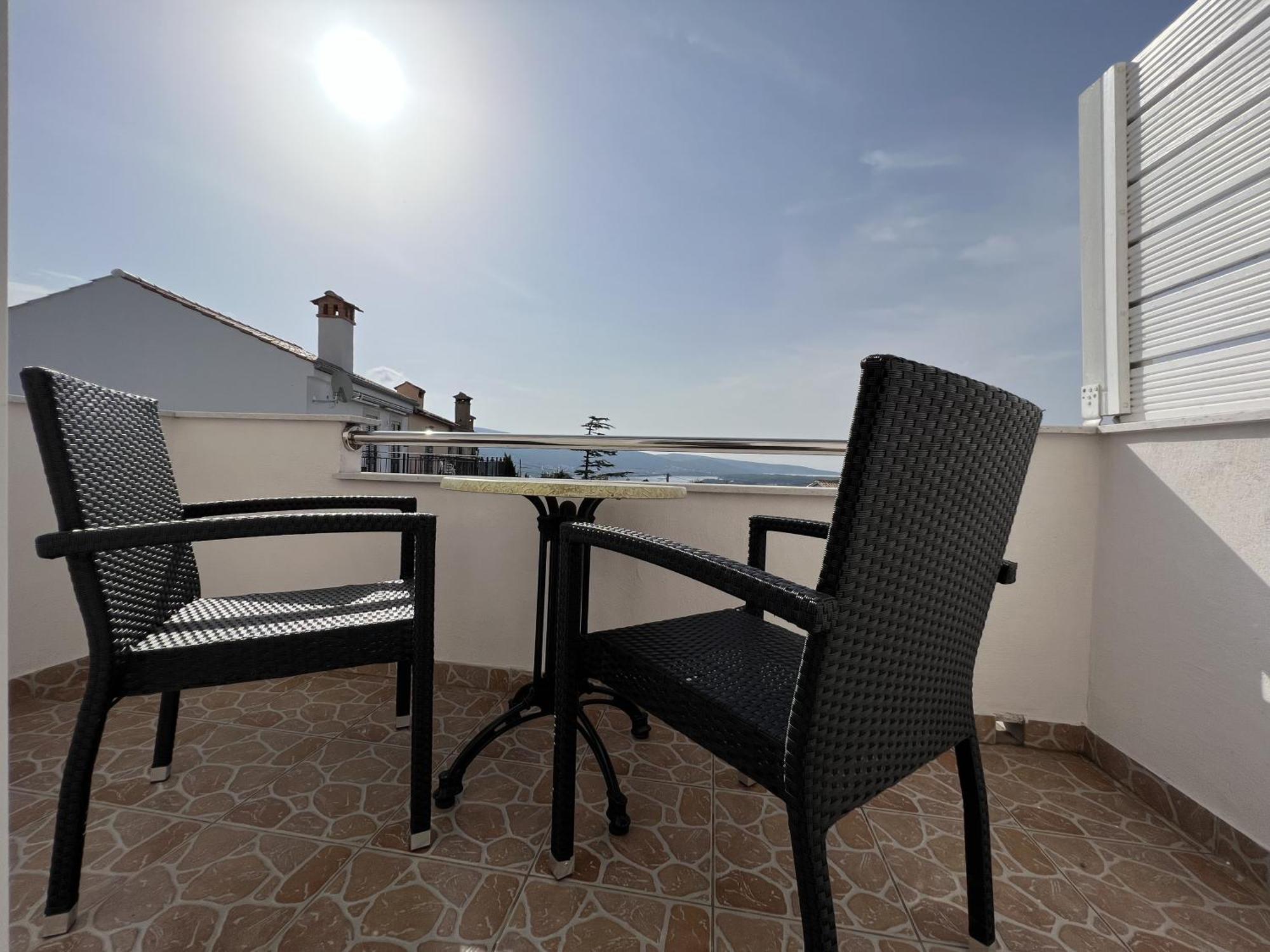 With Pool In Apartment Kornic